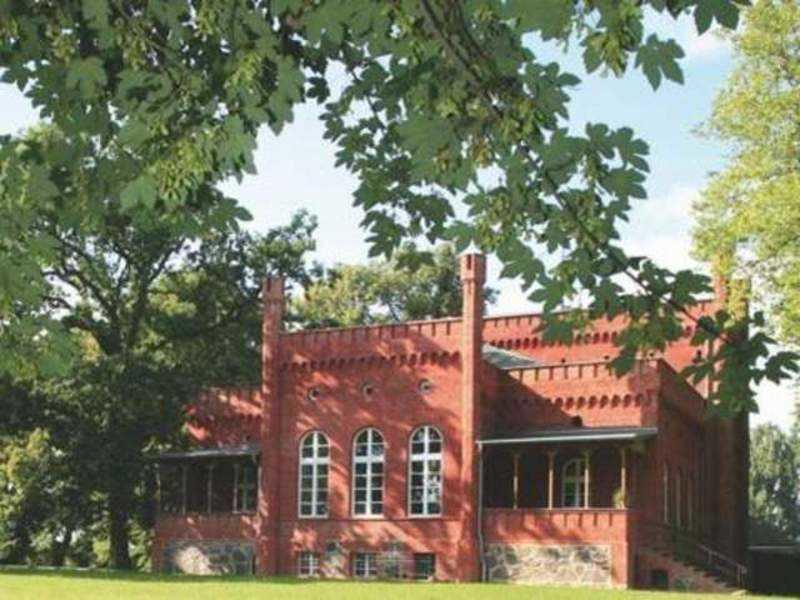 Готель Herrenhaus Libnow Murchin Екстер'єр фото